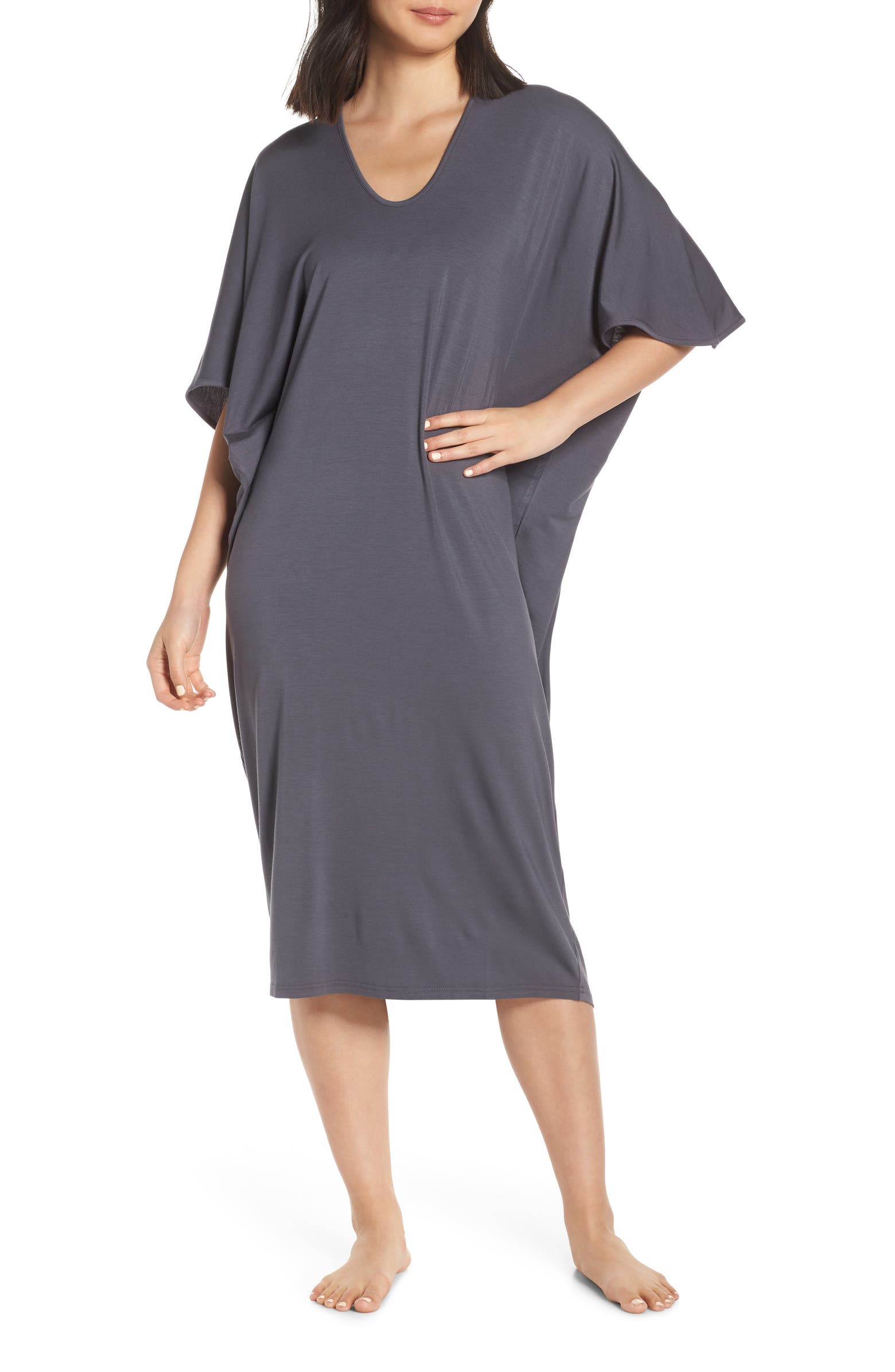 BAREFOOT DREAMS® Luxe Jersey Nightgown